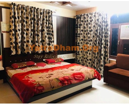 Ramdevra Babo Bhali Kare Dharamshala Room View 1