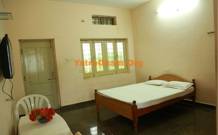 Yadagirigutta Reddy Bhavan Yadadri 2 Bed Room View 