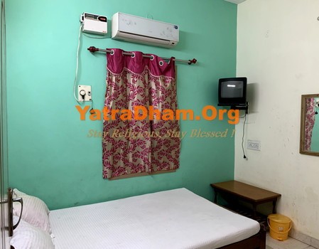 Vellore - YD Stay 16203 (New AKS Guest House) 2 Bed View 3