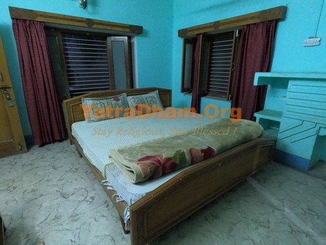 Rishikesh Kailashanand Mission Trust Omkareshwar Dharamshala 2 Bed Room View 4