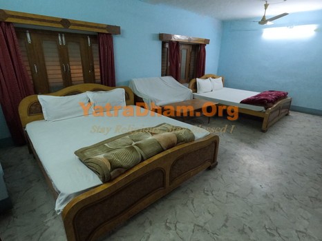 Rishikesh Kailashanand Mission Trust Omkareshwar Dharamshala 4 Bed Room View 2