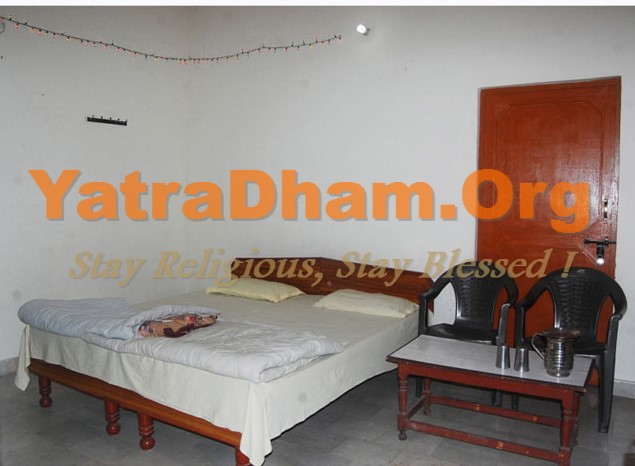 Hastinapur Shree Digambar Jain Bahubali Nilay Yatree Nivas Room View 2