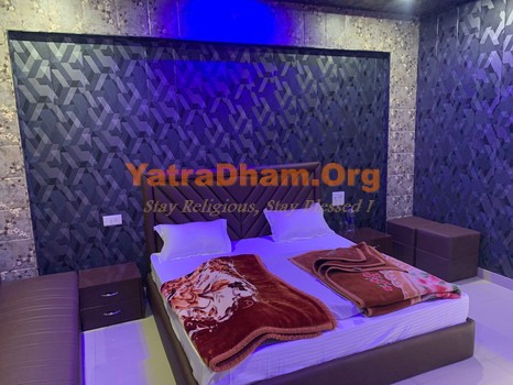Rudraprayag Hotel Tulsi 2-bed non-AC Room