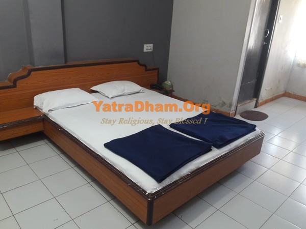 Kutch Bhuj Hotel Sahara Palace 2 Bed non-AC Room