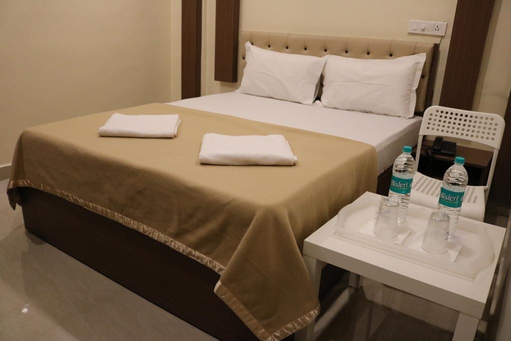Hotel Sai Sri Inn - Warangal