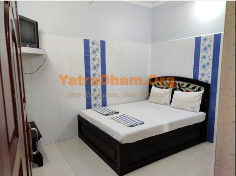 Rameshwaram Hotel Senthil Murugan Room View 6
