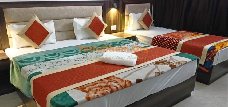 Haridwar Shri Chintamani Ashram 3 Bed Room View