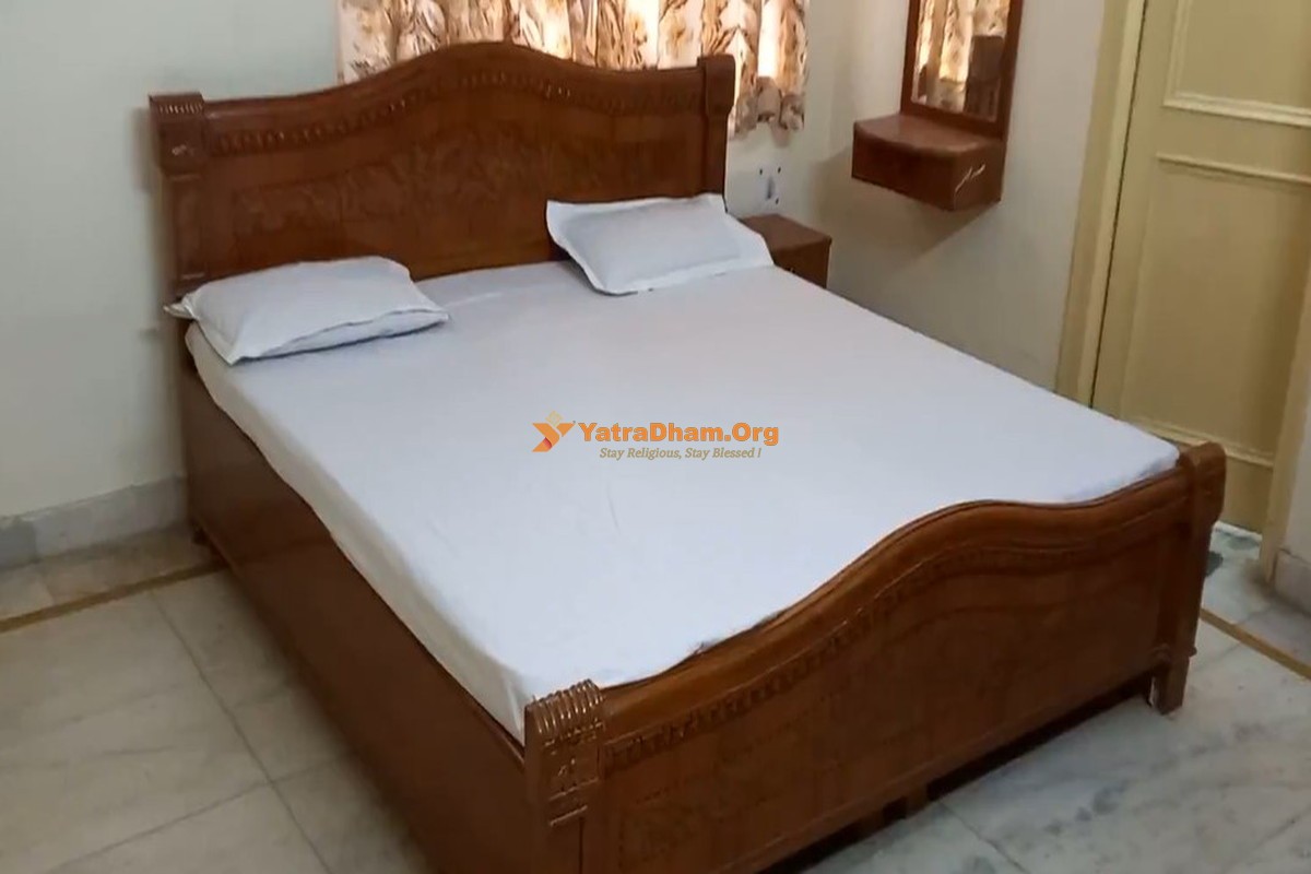 Savitri Seva Sadan - Vrindavan