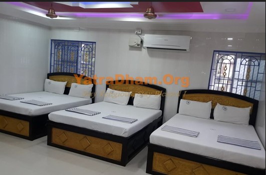 Rameshwaram Hotel Senthil Murugan Room View 5