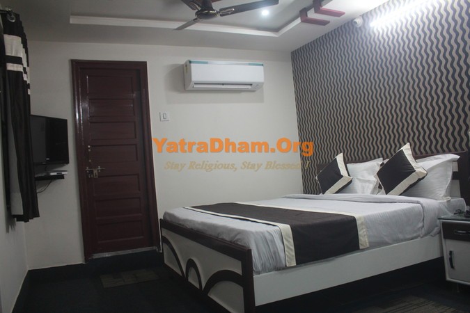 Chittorgarh Hotel Shalimar Room View 3