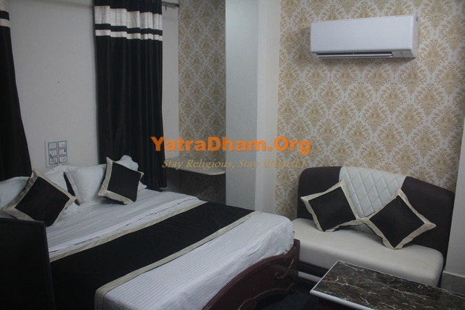 Chittorgarh Hotel Shalimar Room View 4
