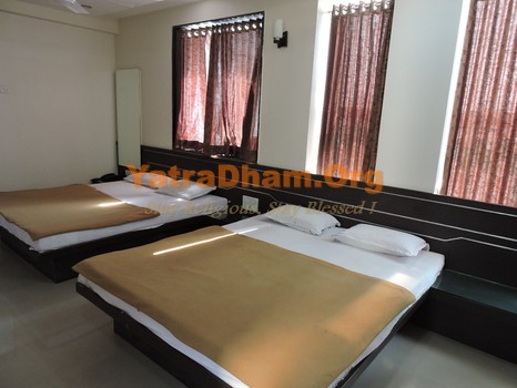 Hotel Sai Govind Shirdi 4 Bed Room