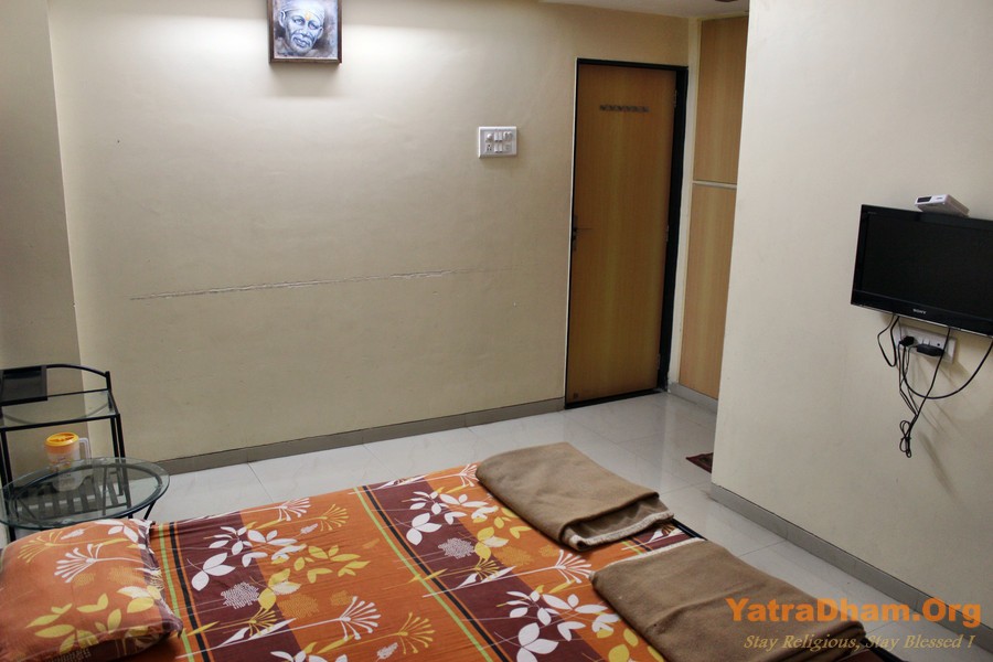 Shirdi_Sainath_Shiv_Dham_Dharamshala_2 Bed_A/c. Room_View2