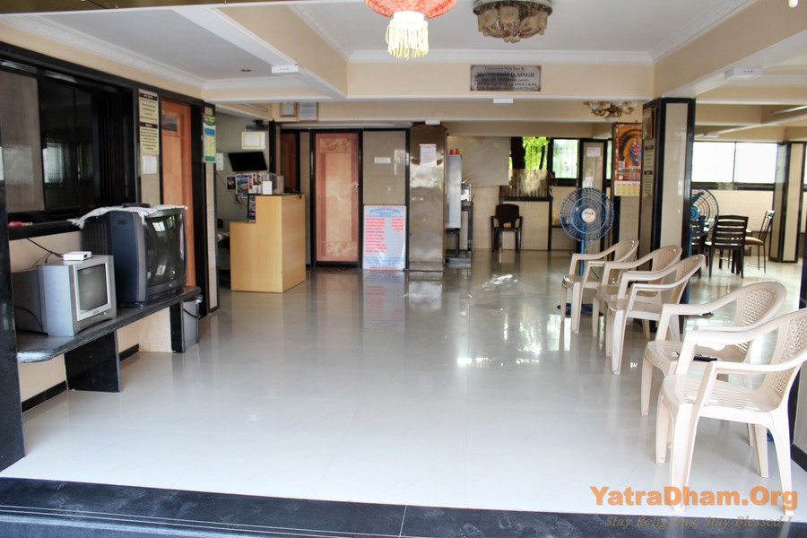 Shirdi_Sainath_Shiv_Dham_Dharamshala_Waiting Area