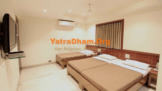 Pune - YD Stay 132003 (Hotel Shivkrupa) 3 Bed AC Room View 1