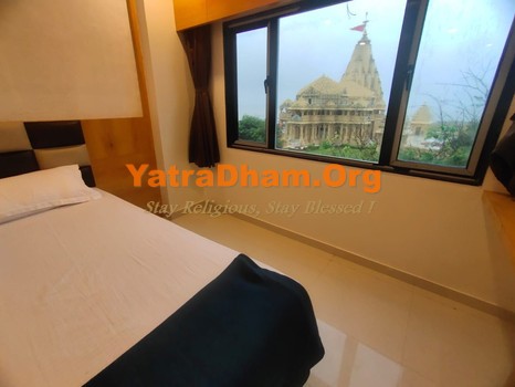 Somnath - YD Stay 4712 (Hotel Shivaay) Room Somnath Temple View 1
