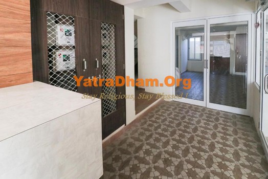 Dwarka - YD Stay 50003 (Hotel Shri Ram Villa) Lobby