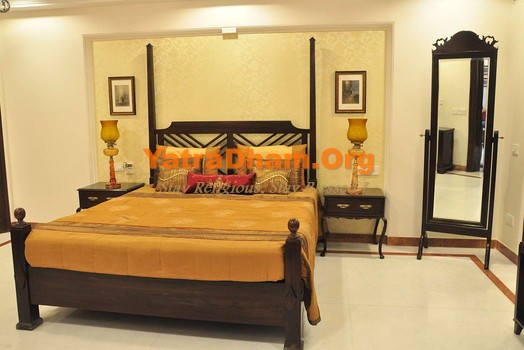 Nathdwara Hotel Shree Vallabh Vilas Lords Plaza - YD Stay 4002