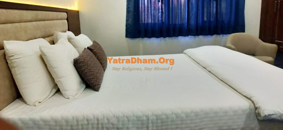 Ghogha Hotel Shubham Resort  2 Bed AC Room