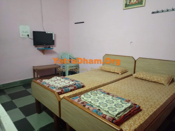 Champaran Sudamapuri Dharamshala Room View 5