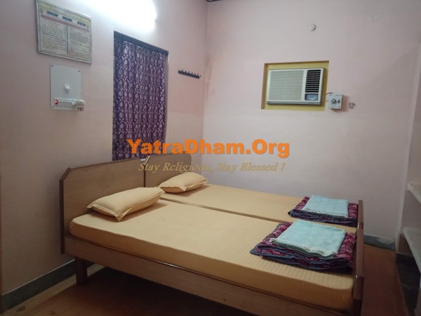 Champaran - Sudamapuri Dharamshala Room View1