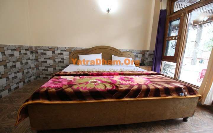 Hotel Summer Hill Kasol Double Bed Room View 7