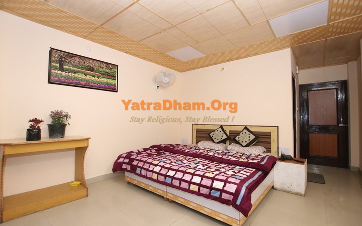 Hotel Summer Hill Kasol Double Bed Room View 2