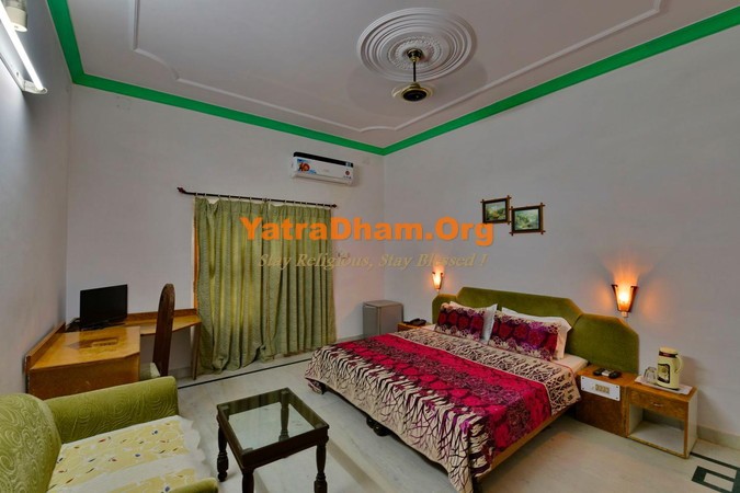 Khajuraho - YD Stay 17501 Surya Hotel Room View2