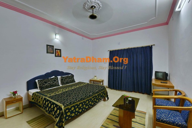 Khajuraho - YD Stay 17501 Surya Hotel Room View7