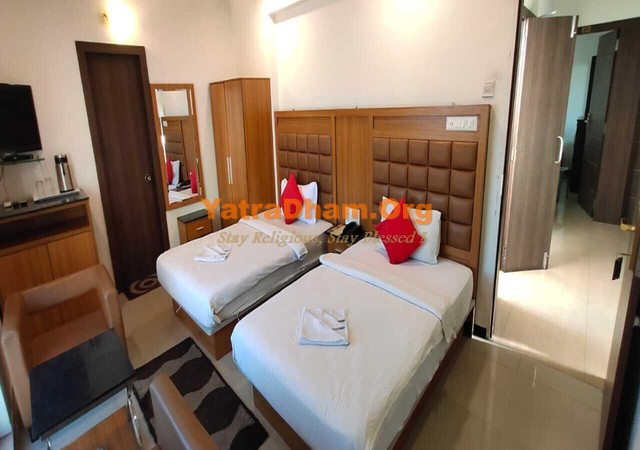 Rajkot - YD Stay 10401 Hotel Swagatam Inn Room View8