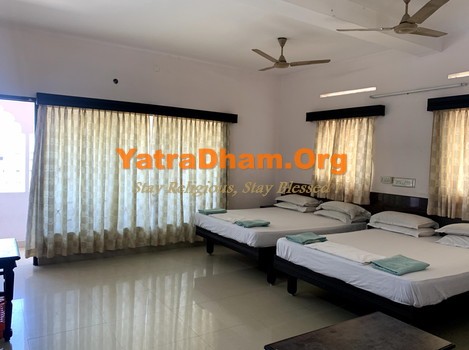 Kanyakumari - Triveni Yatrik Nivas (Near Vivekananda Rock Memorial) 4 Bed Room View 3
