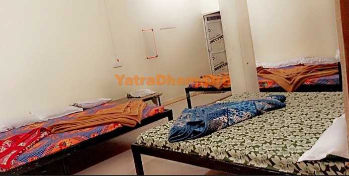 Ujjain - YD Stay 7105 (Hotel Mahakal Vishram) - 12 Person Hall View