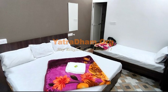 Ujjain Hotel Rudraksh Room View 7