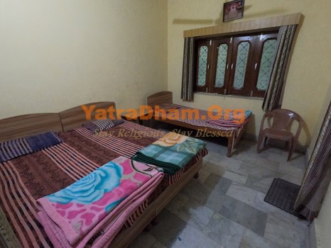 Uttarkashi - Avadhoot Mandal ashram ( hanuman mandir )  - 3 Bed Room View 5