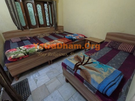 Uttarkashi - Avadhoot Mandal ashram ( hanuman mandir )  - 4 Bed Room View 1