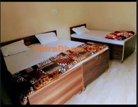 Uttarkashi (Nakuri) - YD Stay 61010 (Hotel Maa Renuka) - Room View 2