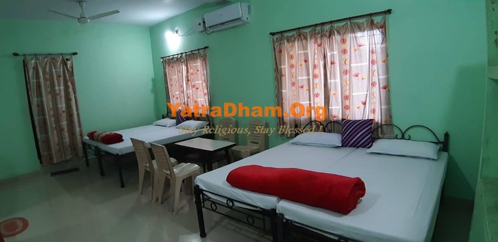 Shikharji - Vimal Bhavan 4 Bed AC Room View 2