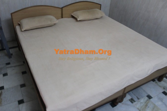 Vrindavan Shri Krishna Pranami paramdham 2 Bed Room View