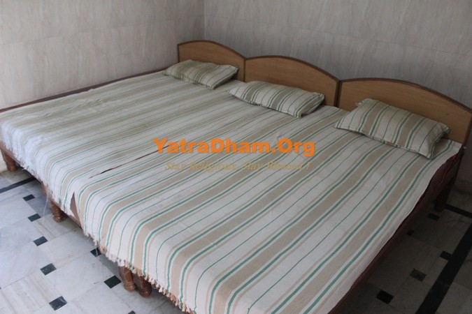 Vrindavan Shri Krishna Pranami paramdham 3 Bed Room View 1