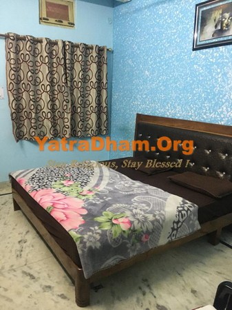 Srinagar - YD Stay 5702 Alaknanda Hotel 2 Bed Room View 6