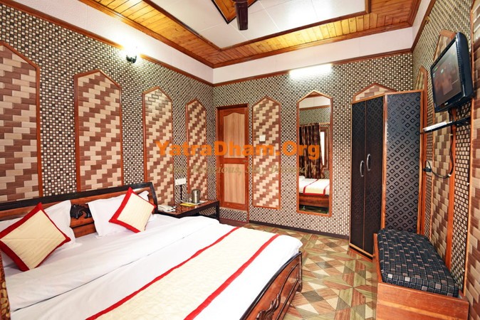 Nainital - YD Stay 17601 Hotel Vikrant Room View5