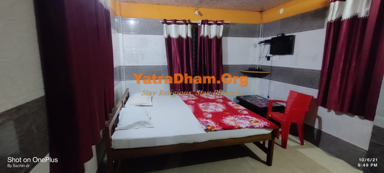 Murudeshwar Hotel Kamat Yatri lodging Room View 1