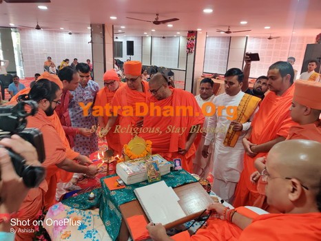 Haridwar - Shri Swaminarayan Paramsukhdham Ashram_Vyas pith yagn mandalii