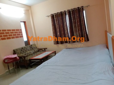 Ujjain - YD Stay 7101 Agrawal Yatri Gruh Room View11