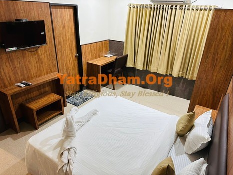 Dwarka Hotel Swagat Room View 