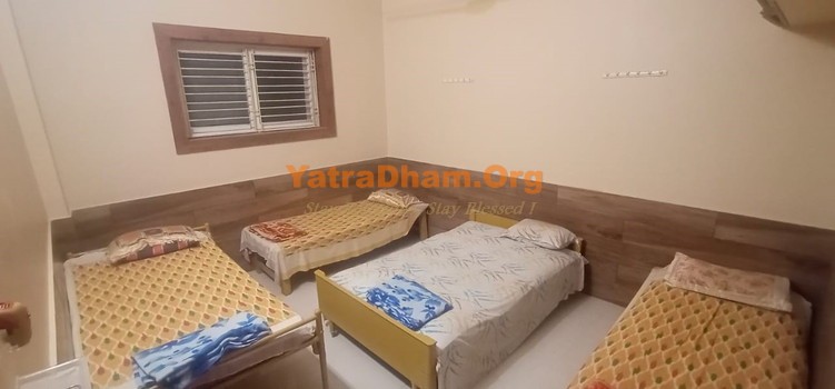 Jagannath Puri Sridham Ashram Dormitory View 6