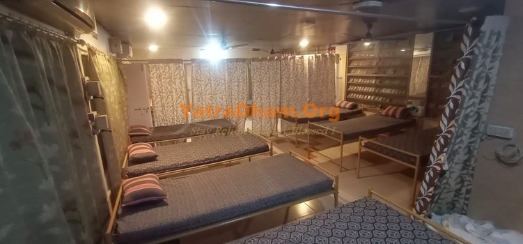 Jagannath Puri Sridham Ashram Dormitory View 7