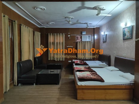 Shree Krushna Ashram Vrindavan 4 Bed Ac Room