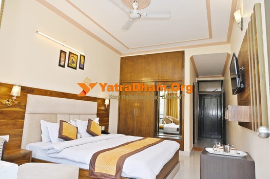 Rishikesh Hotel Prasanna Inn Room