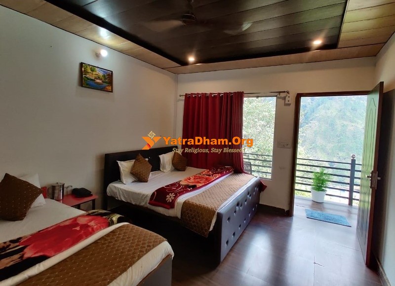 Sersi (Kedarnath) Himalayan Tourist Cottage Room View